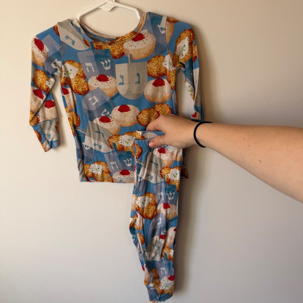 Posh Peanut Pajama Set Hanukkah Holiday Dreidel Long Sleeve Size 18-24m - Picture 2 of 5